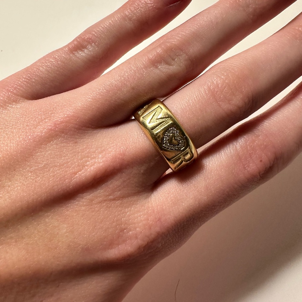 18k Yellow Gold AMORE Diamond Heavy Wedding Band Ring